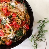 Tomato and Arugula Summer Pasta