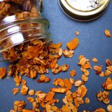 Honey, Apricot and Almond Granola 