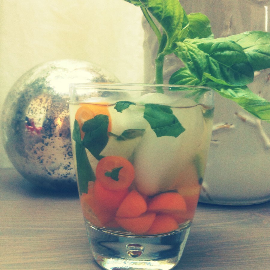 Kumquat and Basil Sangria 