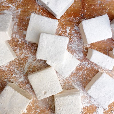 Homemade Vanilla Bean Marshmallows